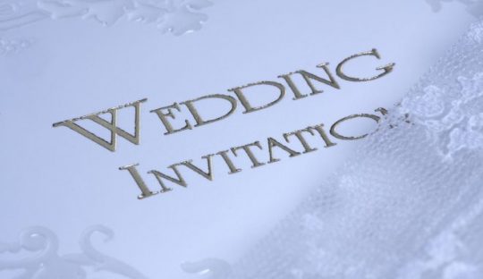 結婚式の招待状の返信をイラストで 簡単で心が伝わるイラストの描き方 Menjoy